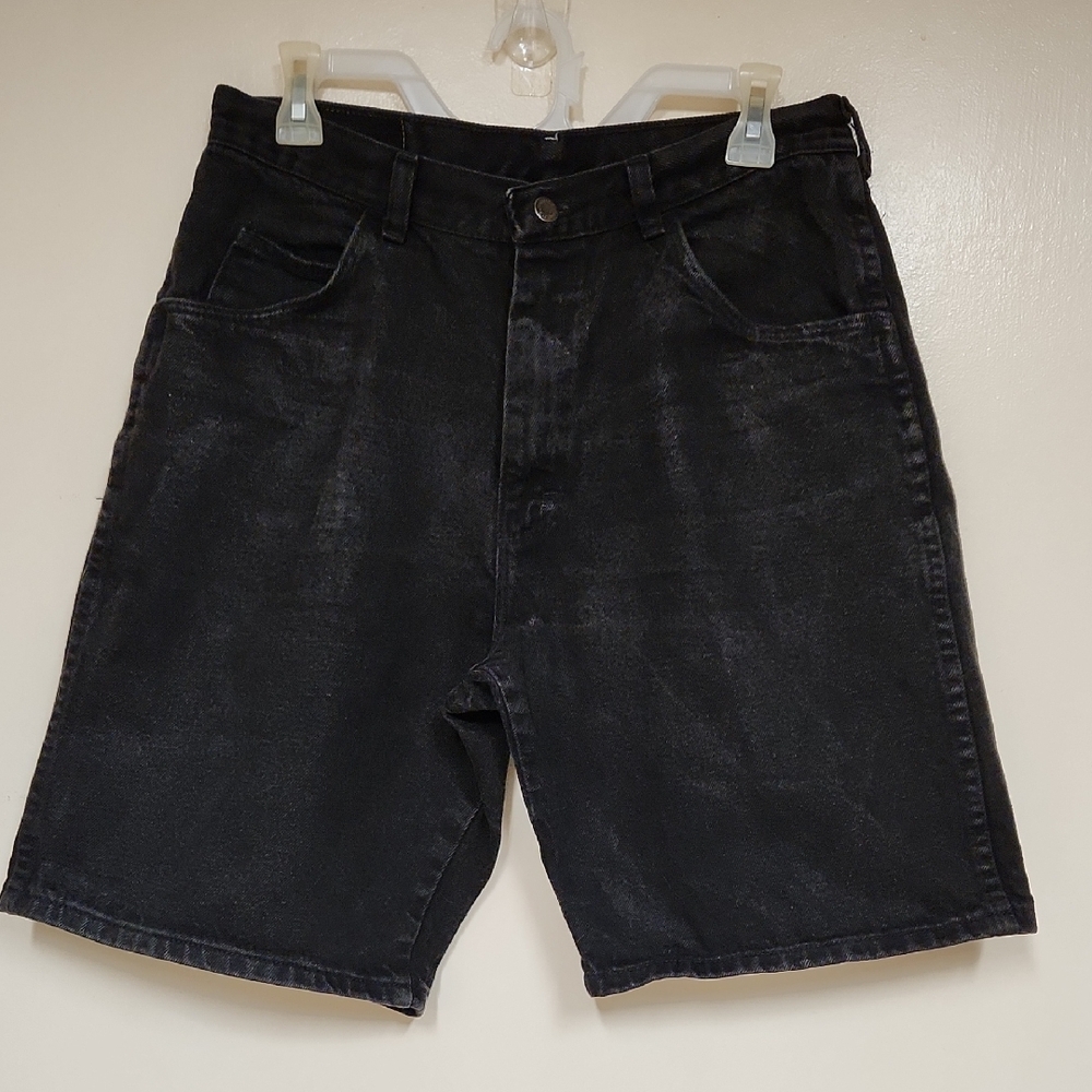 Wrangler Black Jean Shorts Classic Denim Style